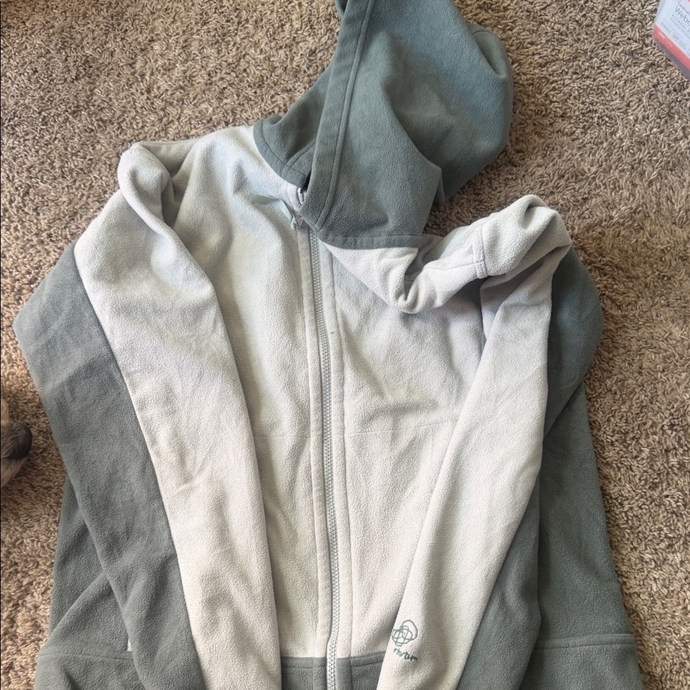 Patagonia Two-Tone Gray & Light Gray Hooded Fleece Utility Jacket